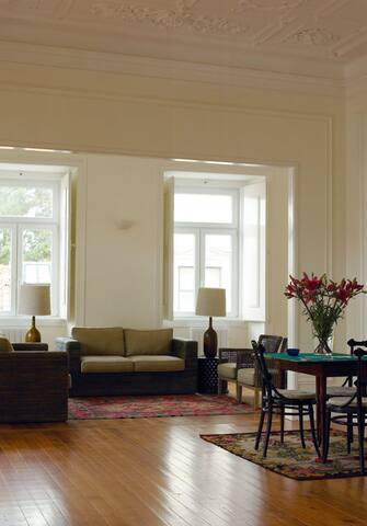 3 Bedrooms, 3 bathrooms and terrace – Chiado gallery image 4