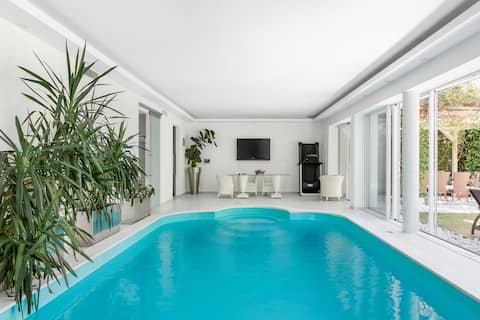 Regal Inspired Residence with Indoor Pool