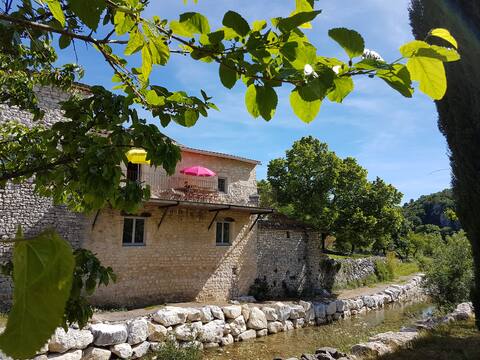 Mas du Gua "La Maison de Vacances"