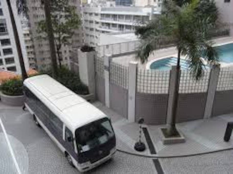 Shuttle bus pick up spot and pool