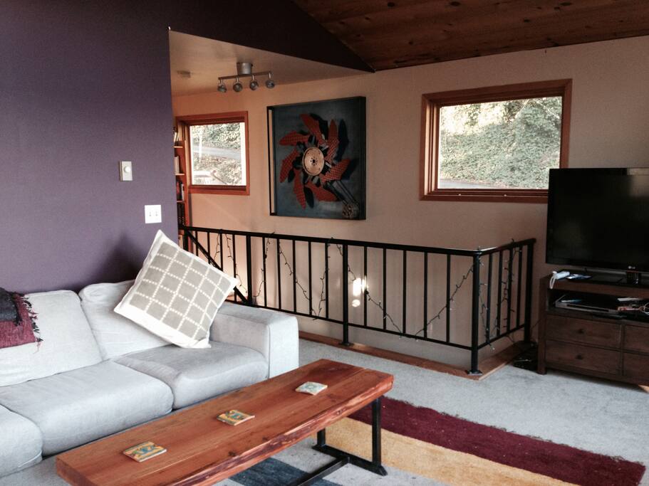 Large room for lounging.