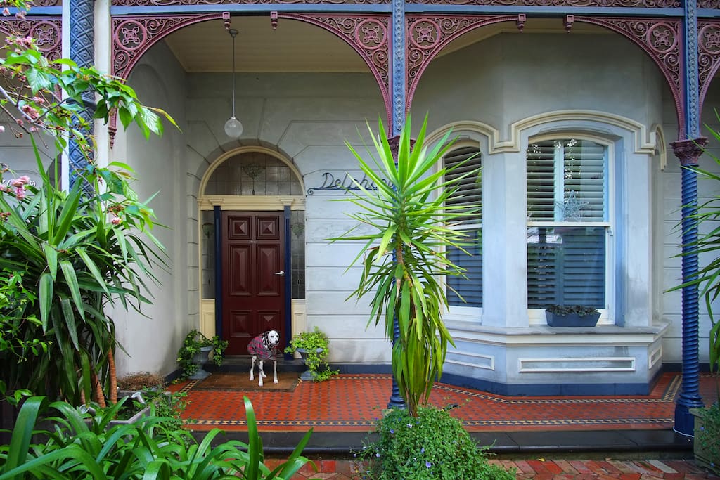 The main hallway entrance to the apartment which is located upstairs on the top (First floor)