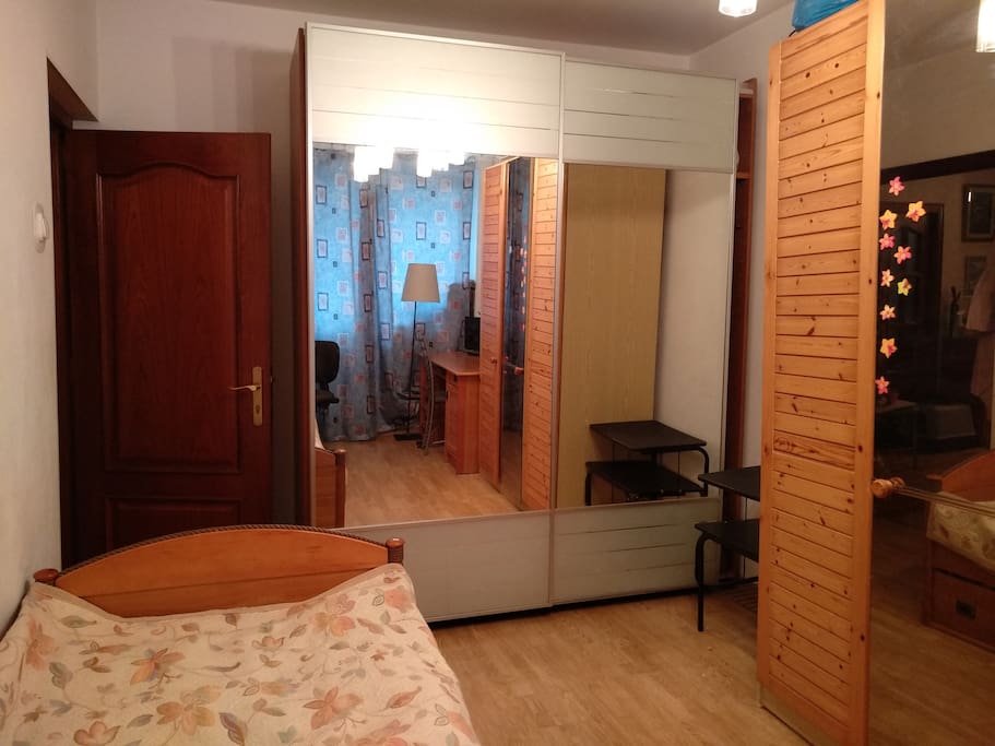 спальня / bed room