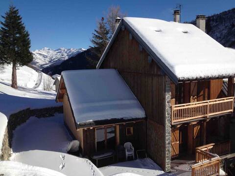 Chalet in Celliers, Valmorel ski area