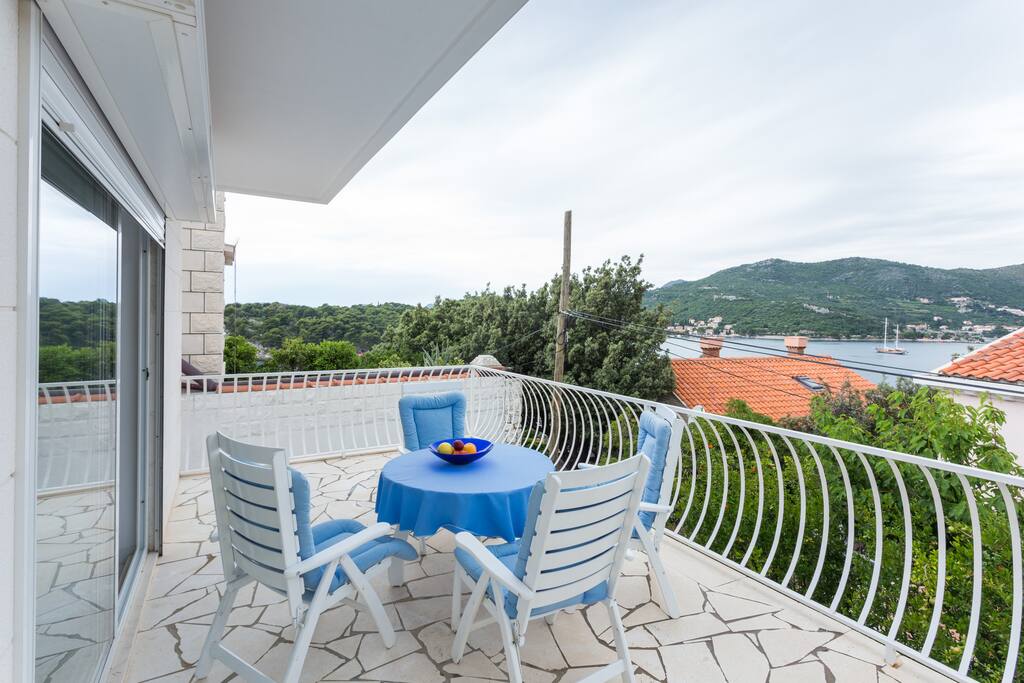 1st floor - terrace