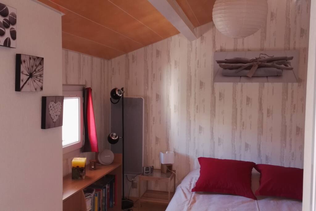 Chambre avec placard