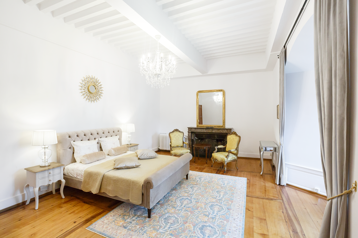 Authentic Middle Ages apartment in the Castle gallery image 5