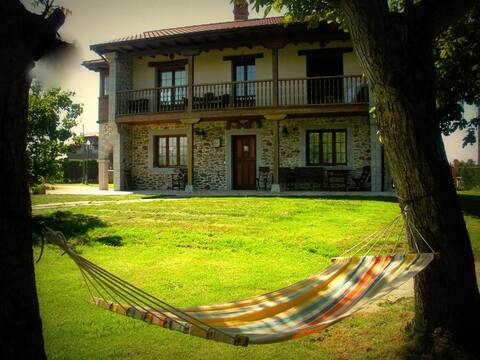 Angel of Xuanín. Rural House #Asturias