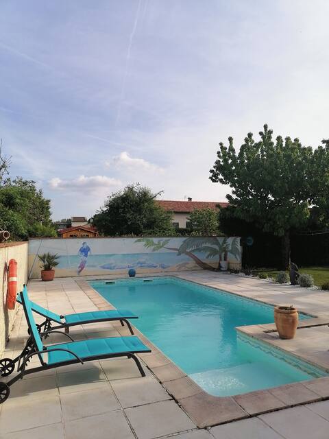 Village house with Swimming Pool & Garden