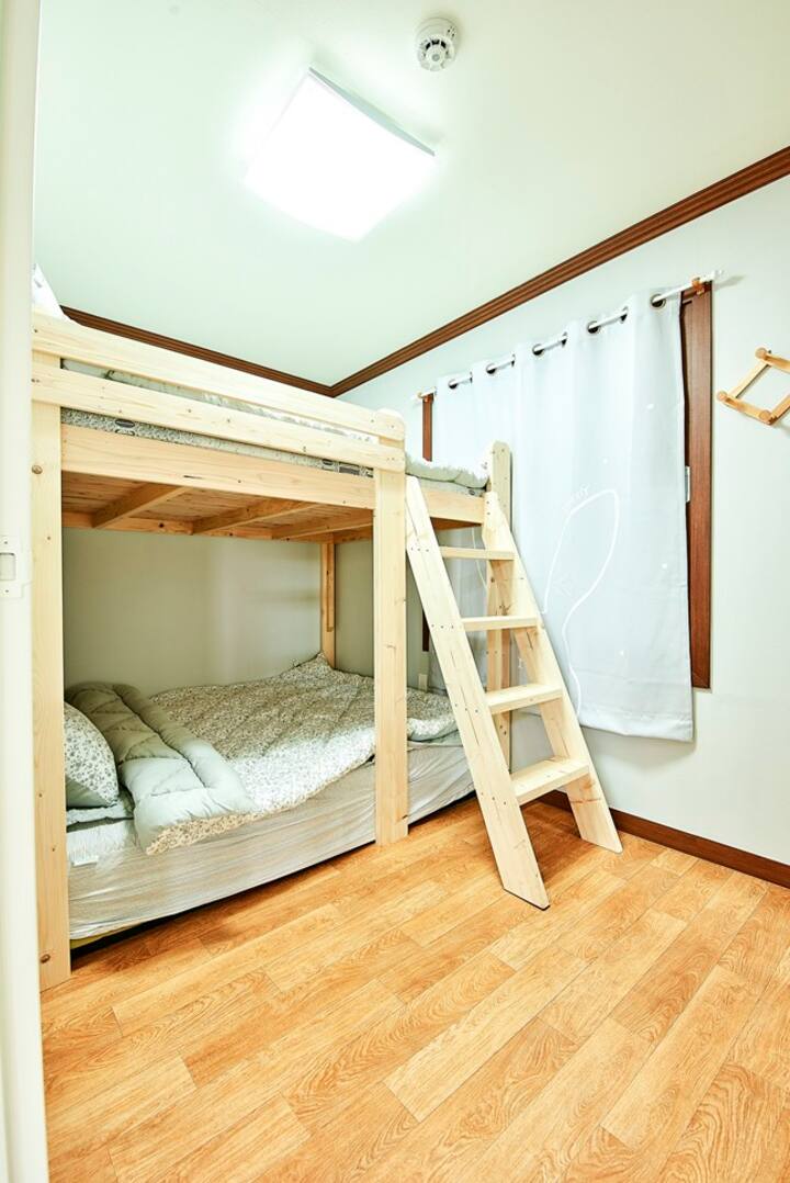 חדר שינה 2