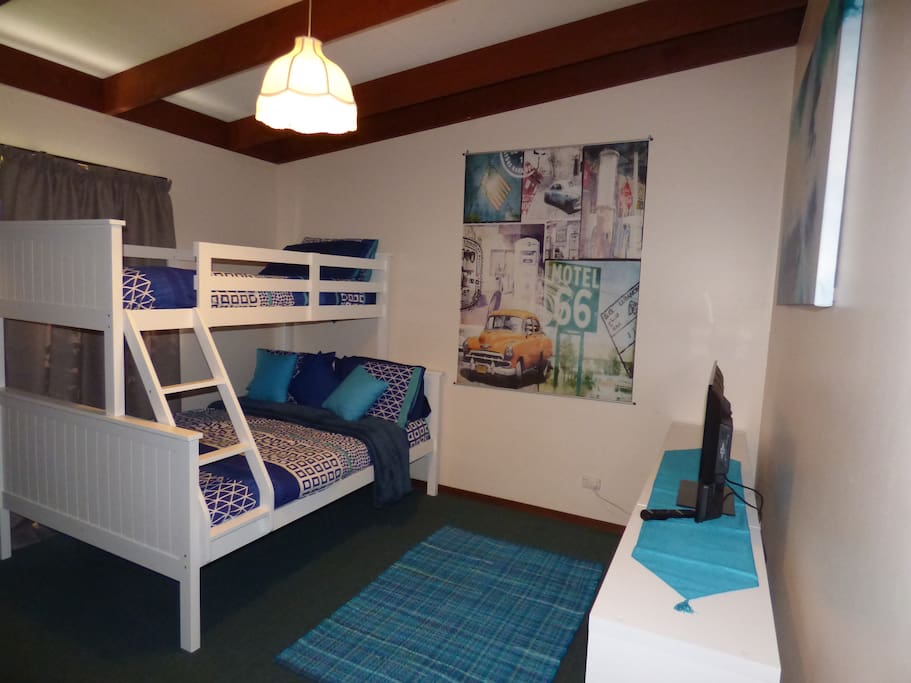 2nd Bedroom
Room for 5 people
TV + Wii console