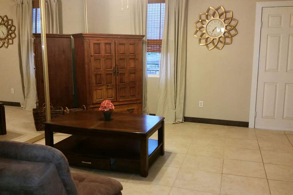 Living/ TV area