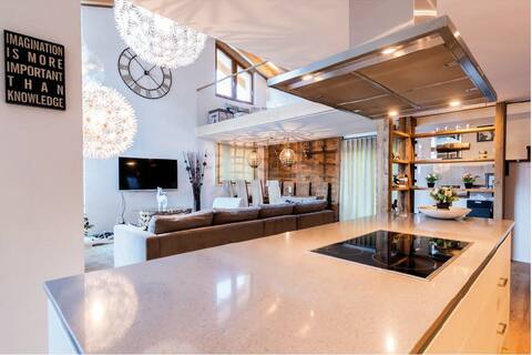 Luxury Swiss Ski Chalet Penthouse 