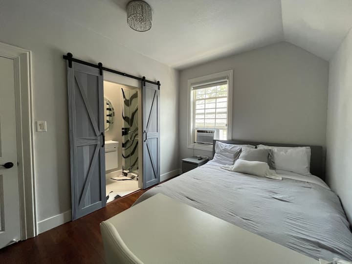 New Bedroom With Private Bath - San Jose