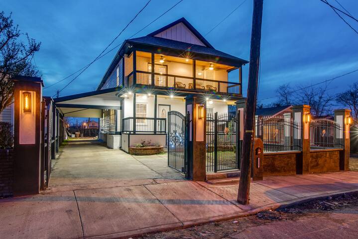 MUSIC CITY House. gallery image 2