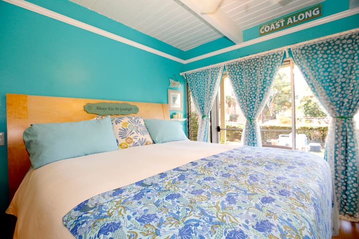 #1 IN MAUI FOR 2019! TRACY’S TROPICAL TREASURES #1