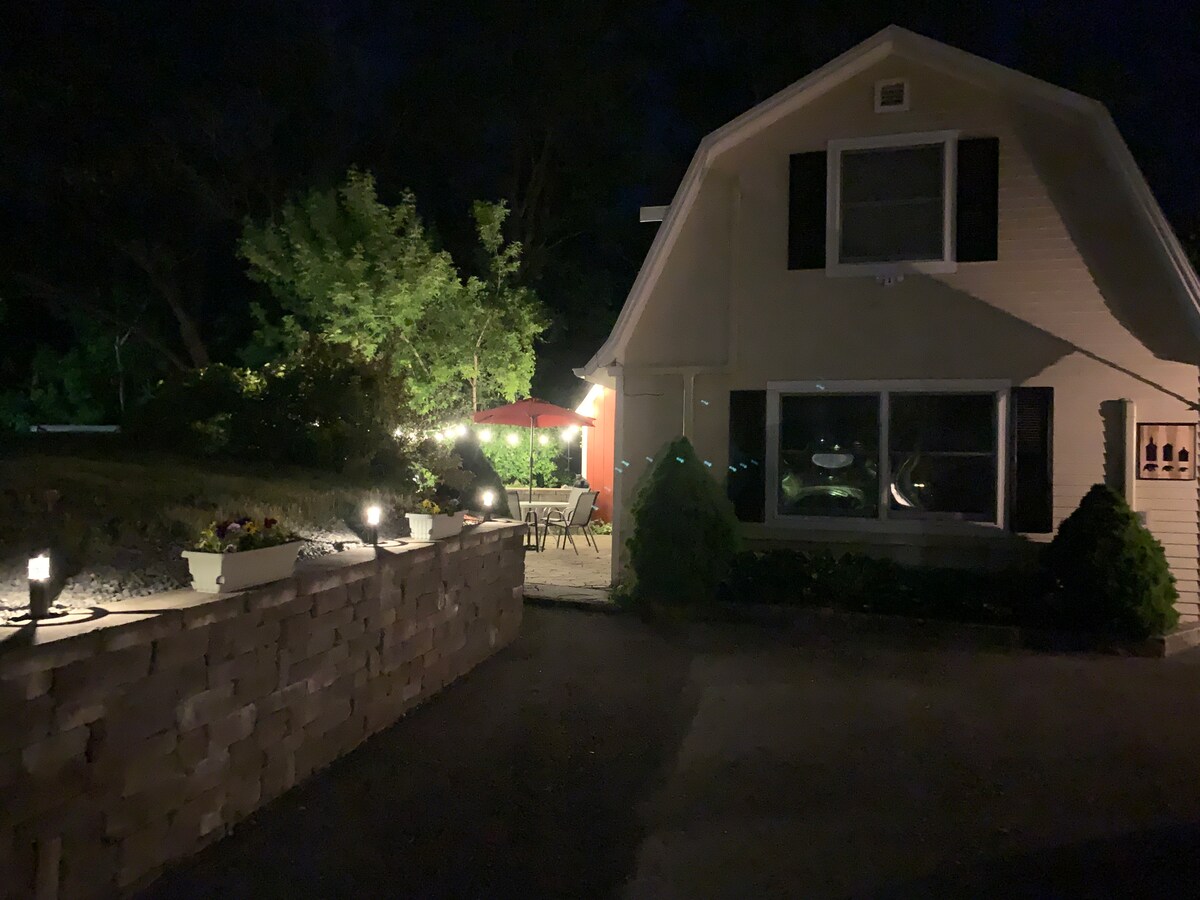 Cottage at the Three Bears