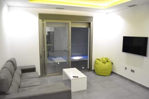 Popular Airbnb listing: Clavero Tourist Apartment with Private Pool in Ciudad Real