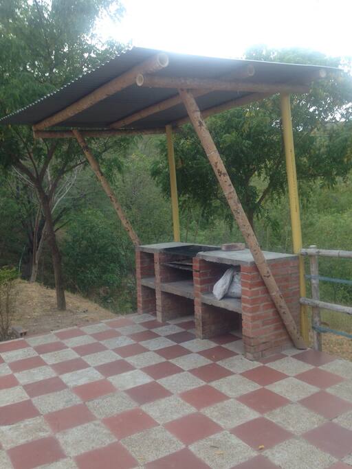 Cabaña Serranía Zona de BBQ independiente