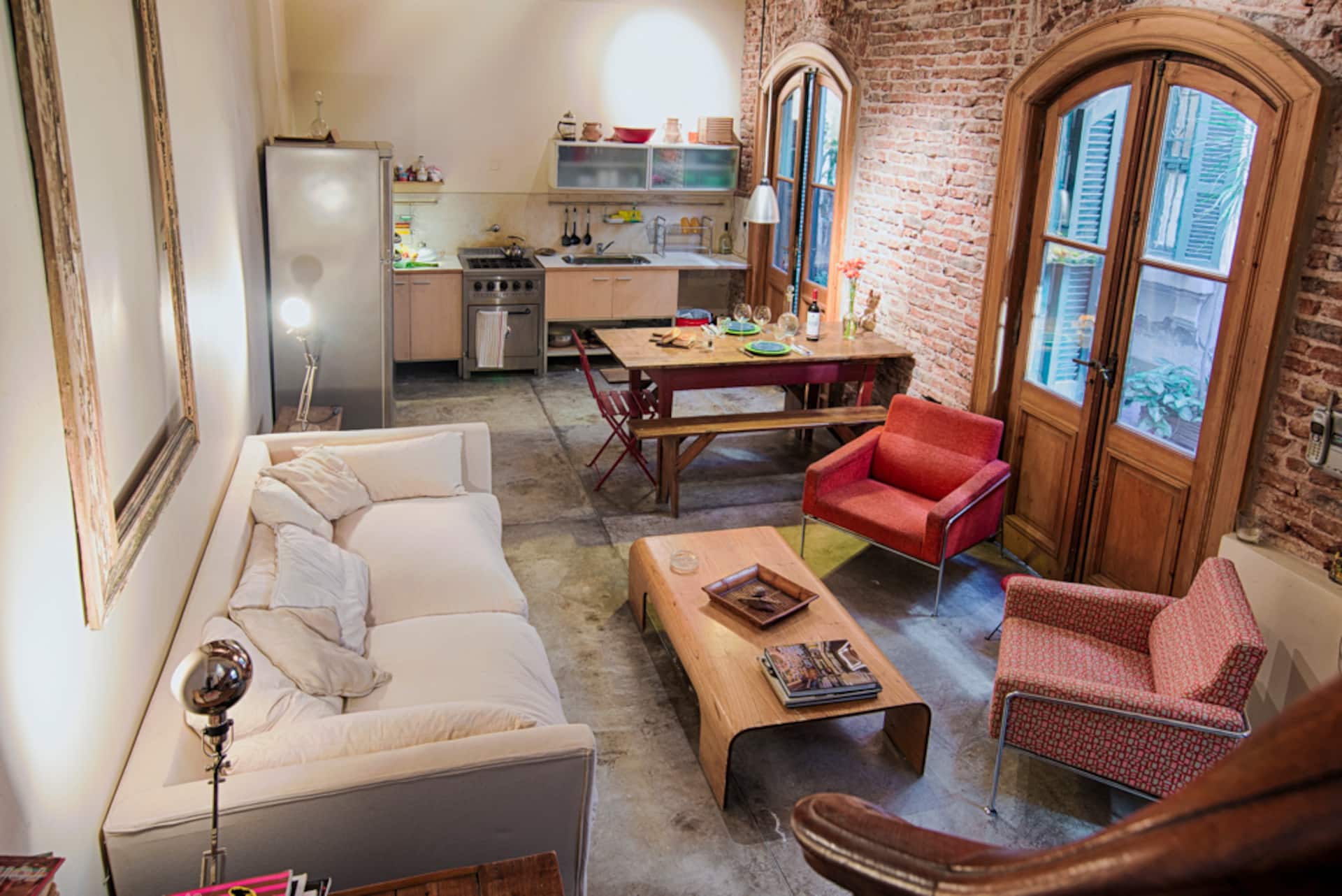 Apartamento de dois dormitórios em Monserrat