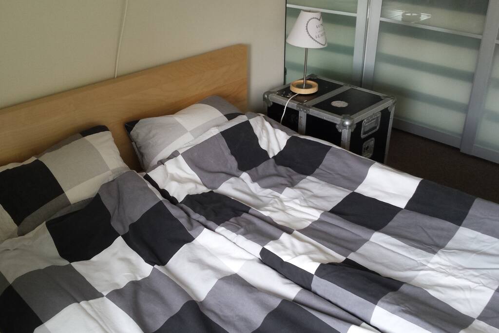2 person bedroom