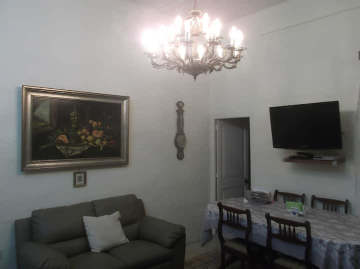 Attractive twin room in Gzira