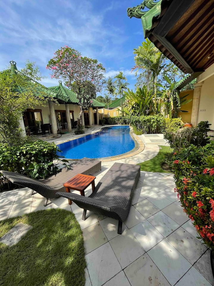 1br Club Emperor Balinese Villa 1 @ Heart Of Sanur - Sanur