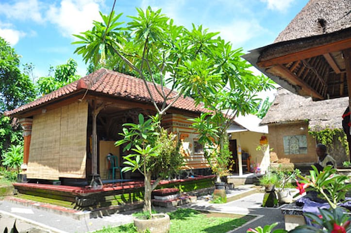 Kaki Bebek House In Batuan Aug 21 Bed And Breakfast In Sukawati Indonesia 1 Bedroom 1 Bathroom Kaki Bebek House In Batuan Aug 21 Bed And Breakfast In Sukawati Indonesia 1 Bedroom 1 Bathroom