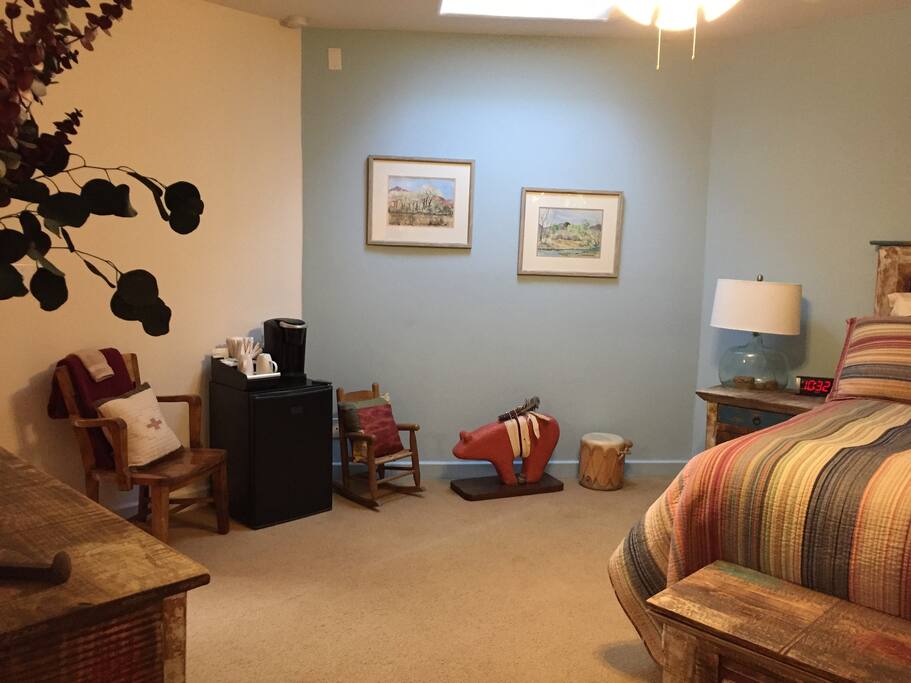 Inca Dove Room with mini-fridge and coffee maker