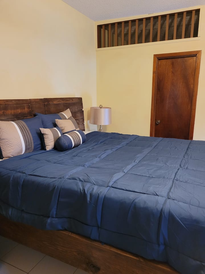 საძინებელი 1