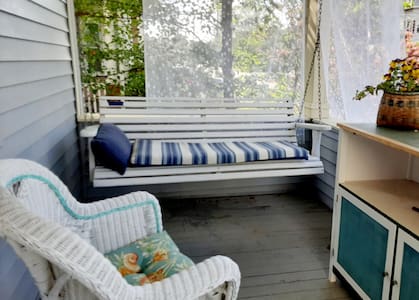 Cottage retreat for summer getaway