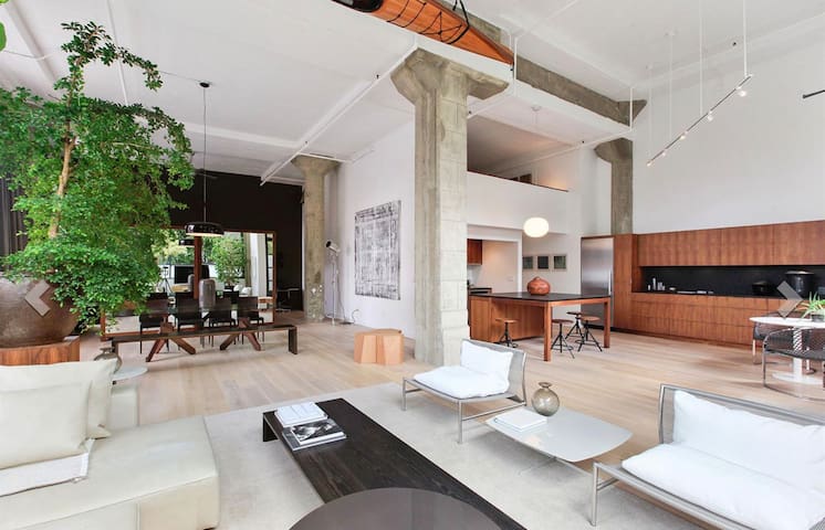 Gorgeous Loft with Amazing Light in SOMA