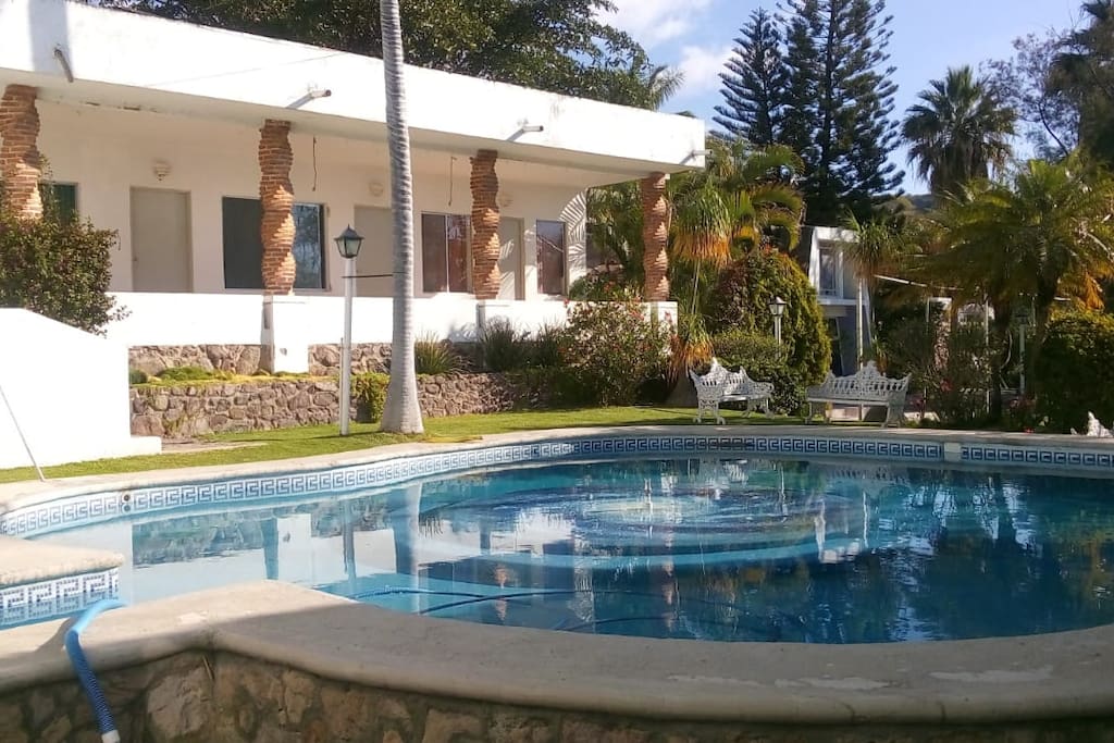 Villa Clementina San Juan Cosalá Cabañas en renta en San