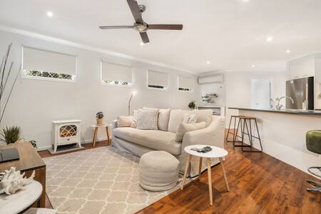 Waterfall Gully Retreat