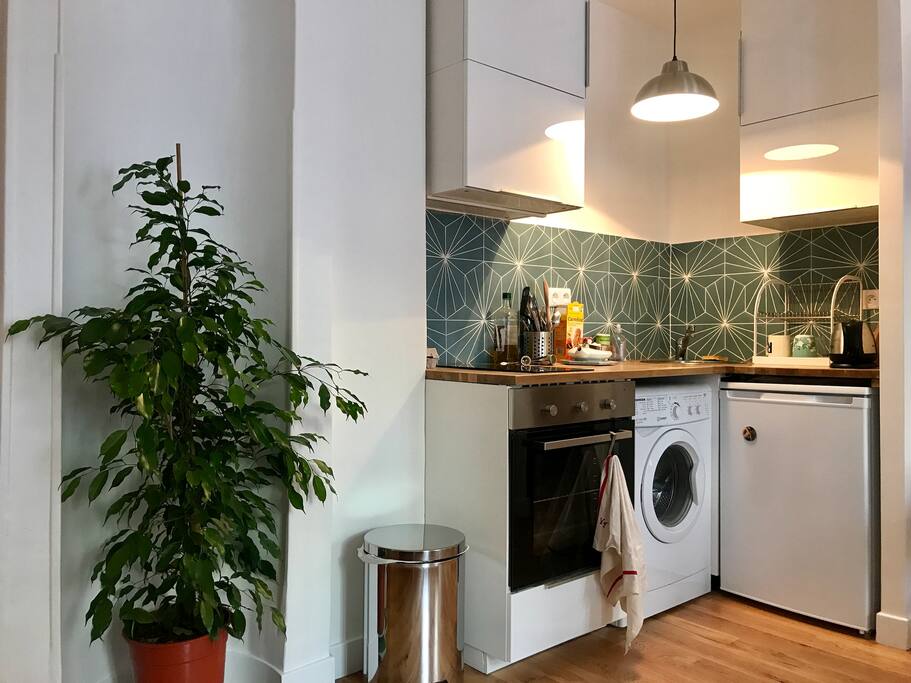 Cuisine équipée et lave-linge