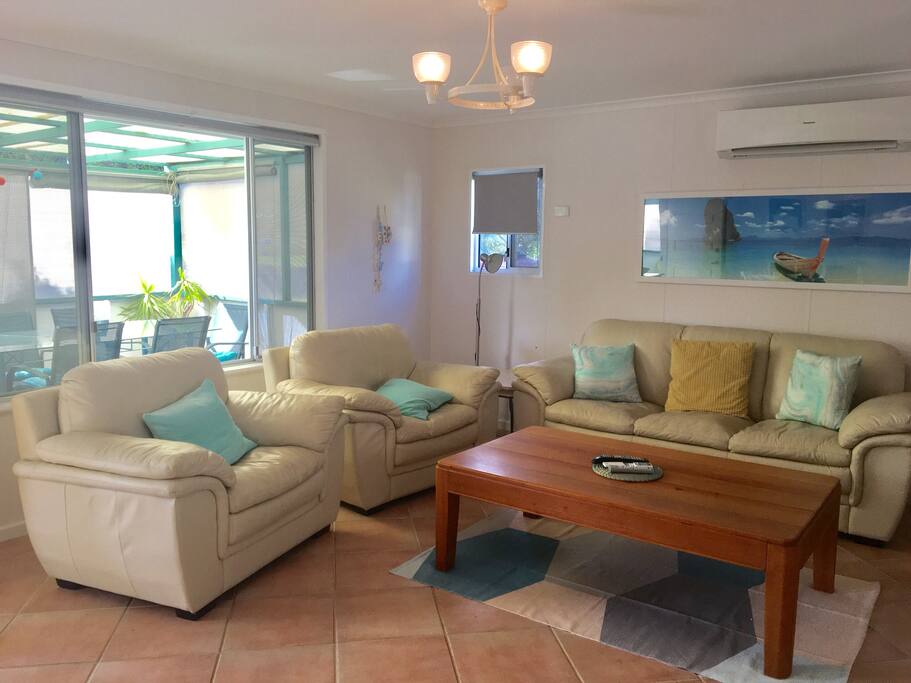Light and airy lounge