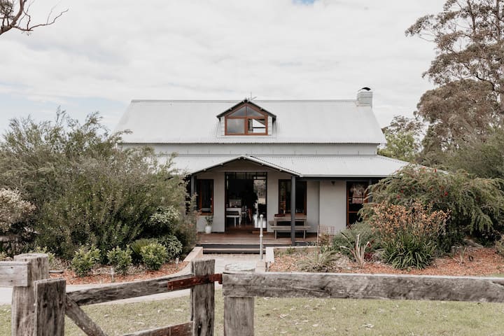 Worrowing Jervis Bay managed Airbnb listing 1