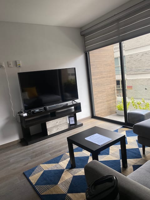 Top Airbnb: Modern Apt full Nápoles•Walk to WTC & Plaza Toros en Benito Juárez