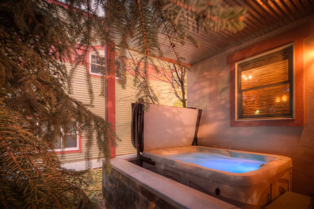 Private deck with hot tub and BBQ grill (not pictured)