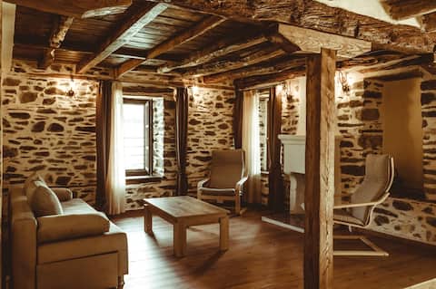 Traditional Guest House - Old Nikiti Village