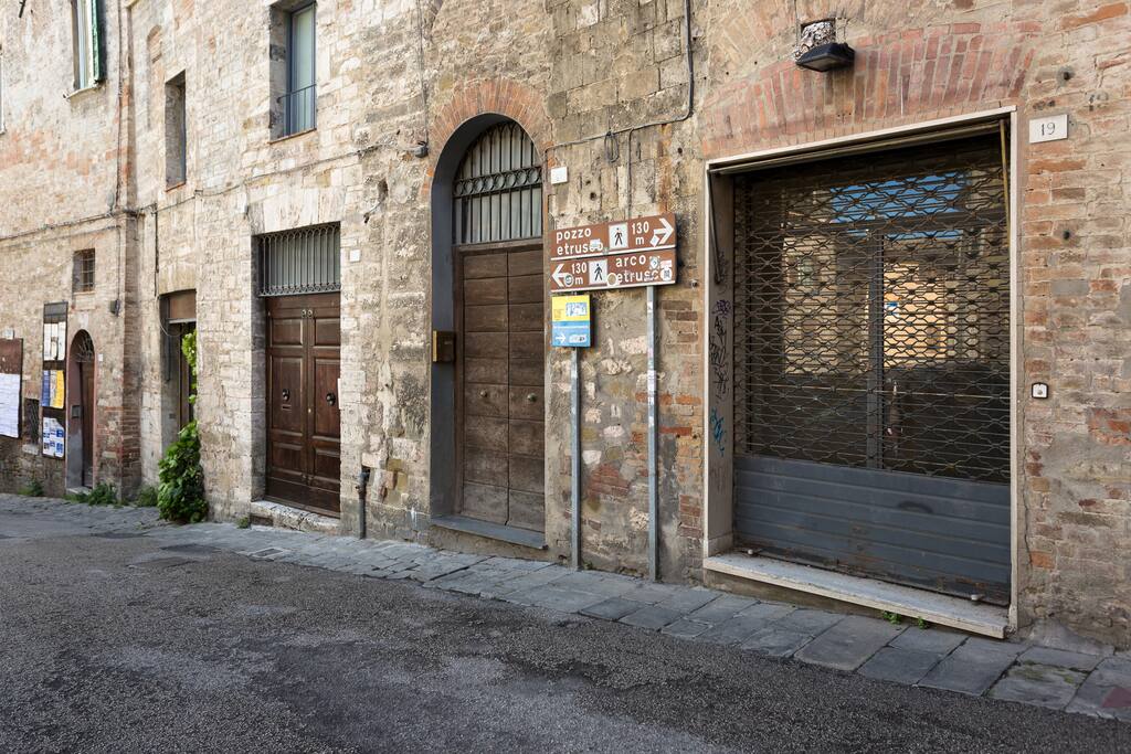 portone di ingresso