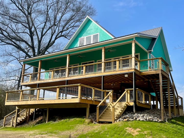 Caddo Cabana! Waterfront on the Caddo River Cabins for Rent in