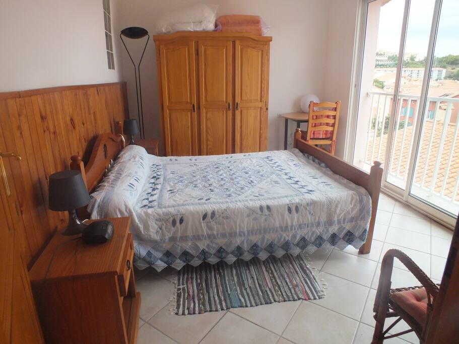 Une chambre face à la mer