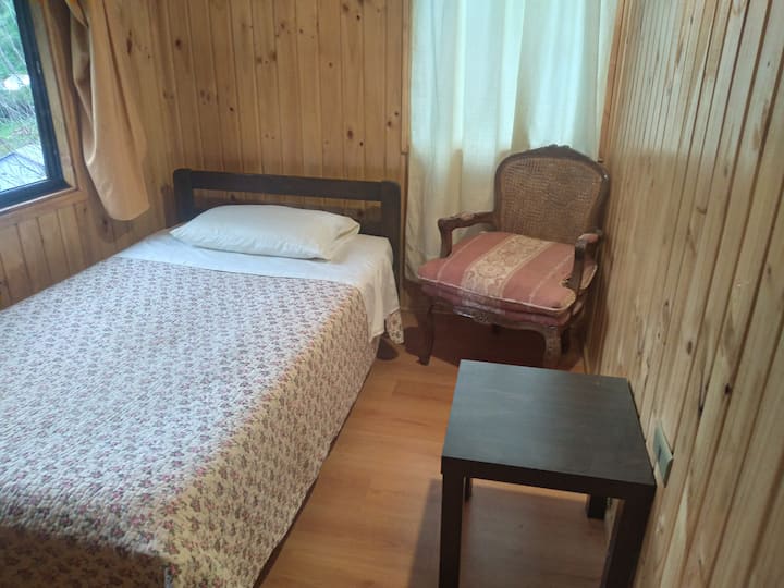 غرفة النوم تتسع لنوم 1.5