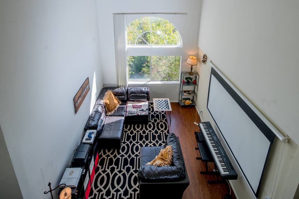 20 foot ceilings make you feel like a Royalty!