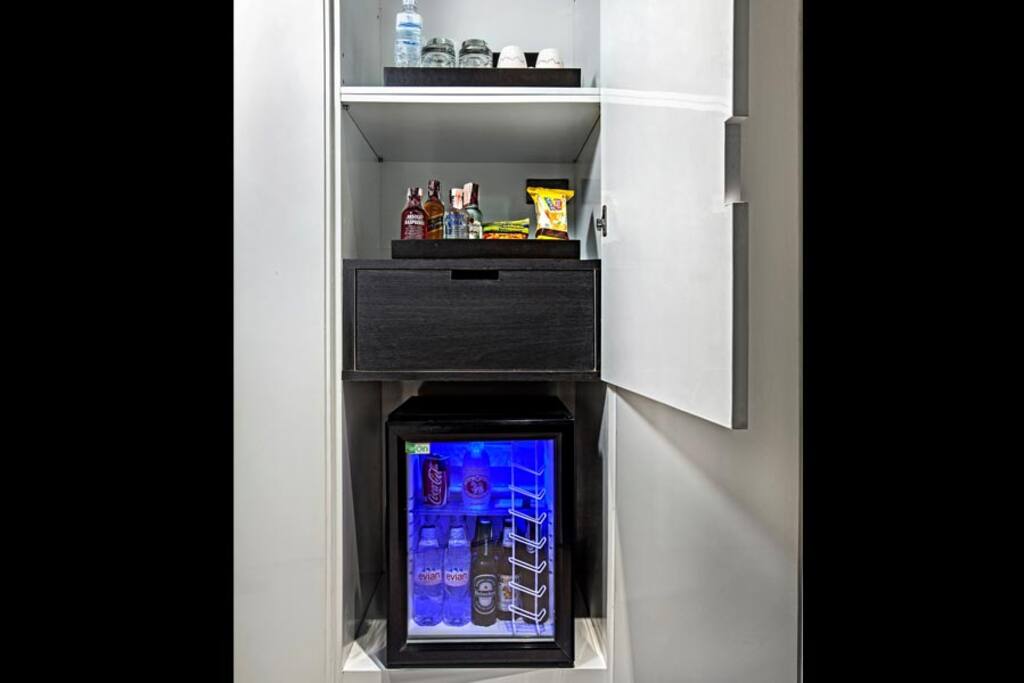Minibar