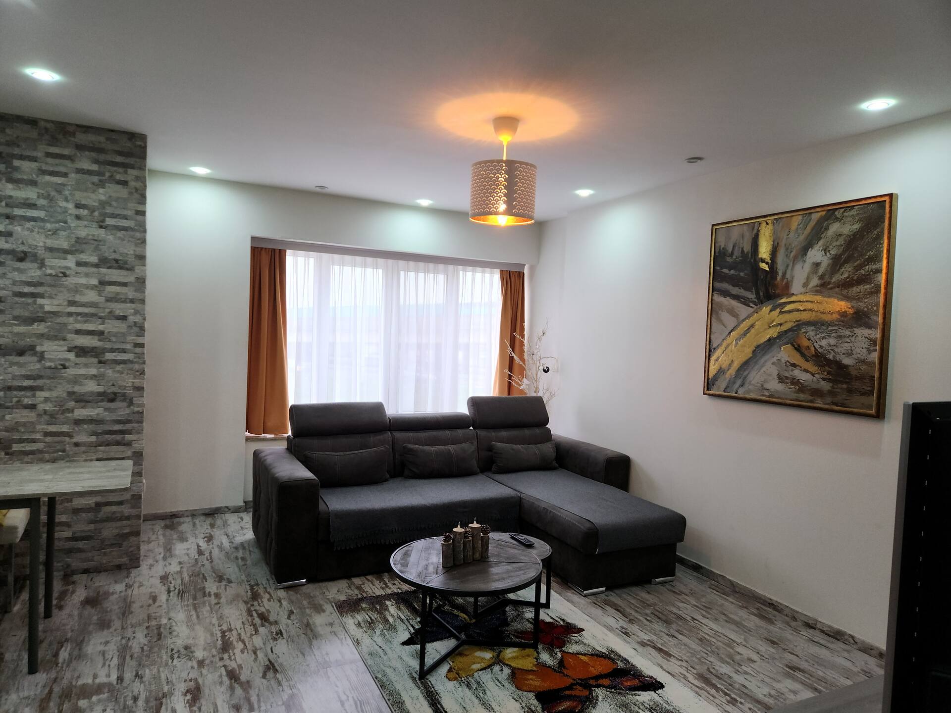 New build! Walking distance from Brussels Airport