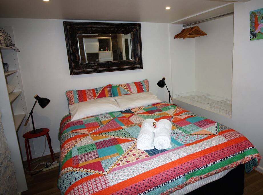 Queen bed, cool in summer but warm & toasty in winter.