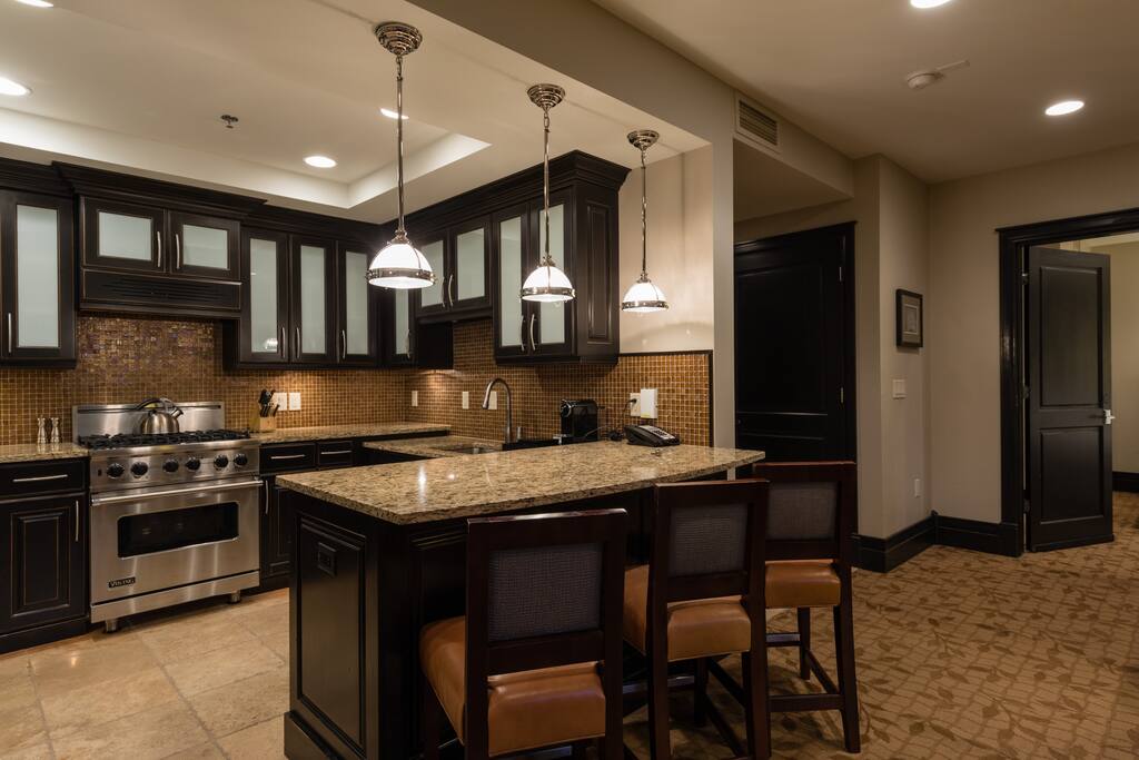 Gourmet Kitchen