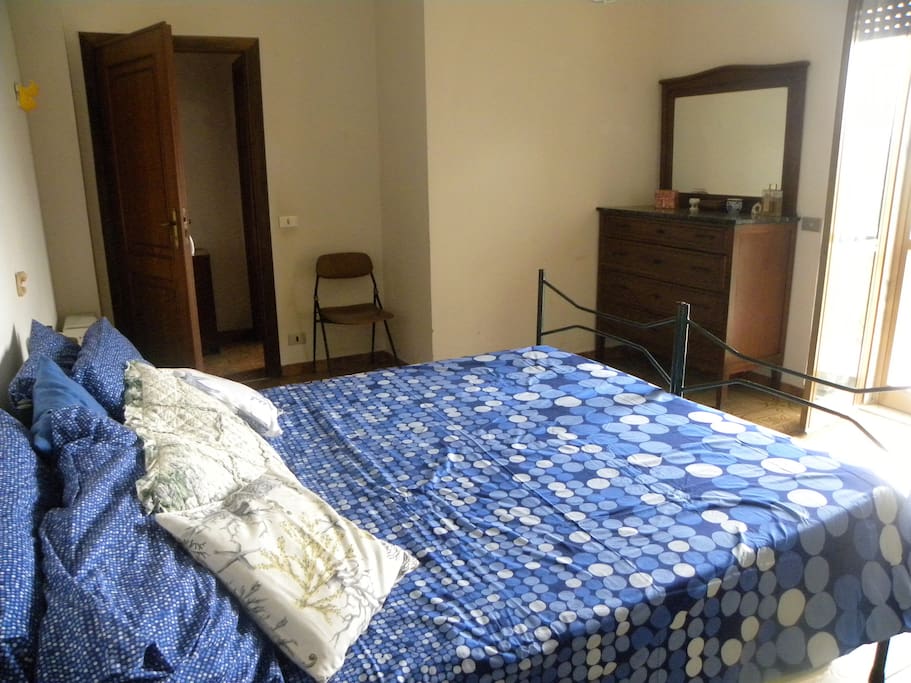 Camera da letto matrimoniale